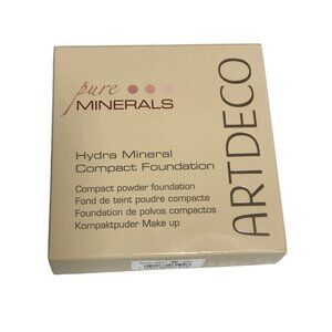 Artdeco Mineral Foundation Hydra Compact #67 Natural Peach Powder Makeup